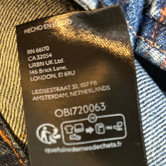 We The Free Major Leagues Mid-Rise Carpenter Blue Cuffed Jeans
Style 82867524 - Picture 9 of 9